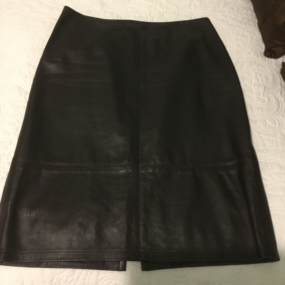 Karen Kane leather skirt